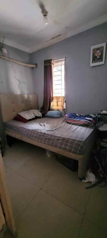 dijual rumah jurang manggu timur