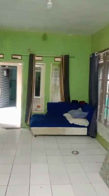 dijual rumah kadumangu