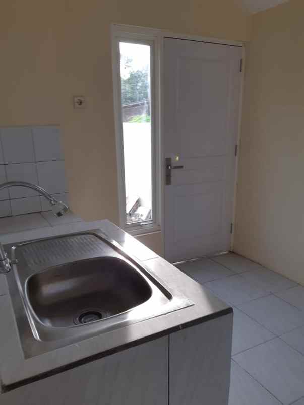 dijual rumah kali pepe