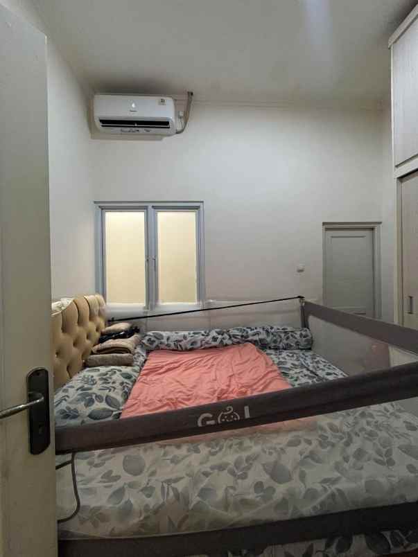 dijual rumah kalibaru cilodong depok