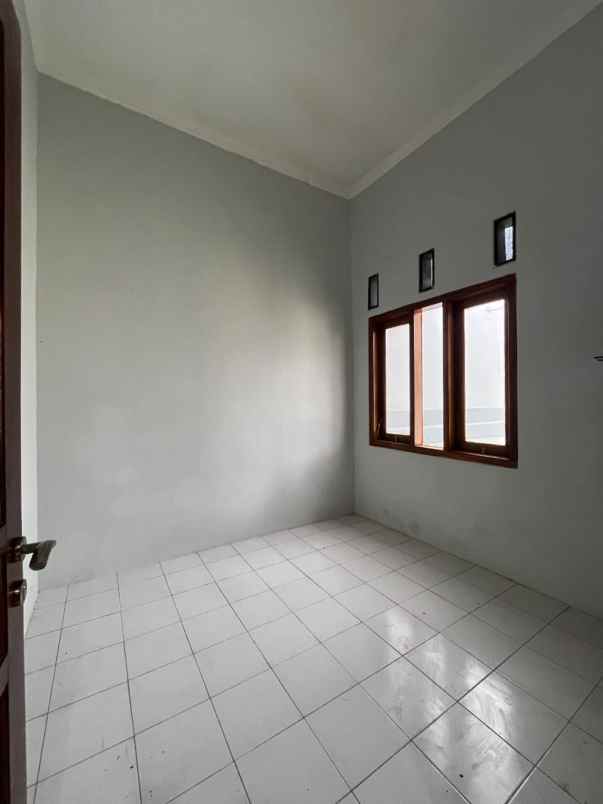 dijual rumah kapiworo sawojajar 2 malang