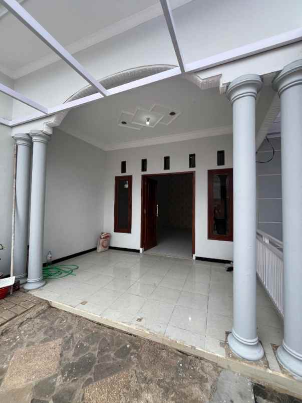 dijual rumah kapiworo sawojajar 2 malang