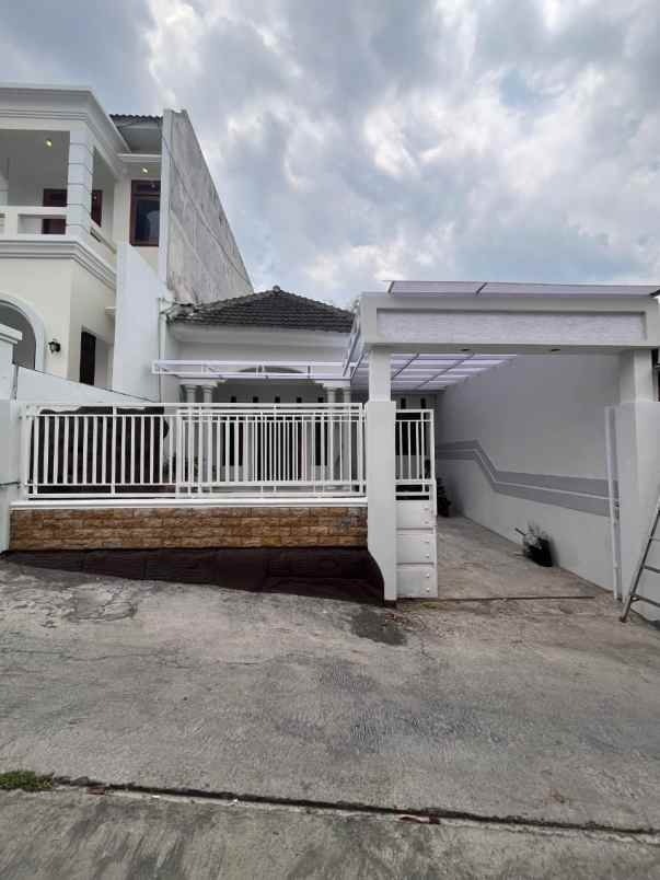 dijual rumah kapiworo sawojajar 2 malang