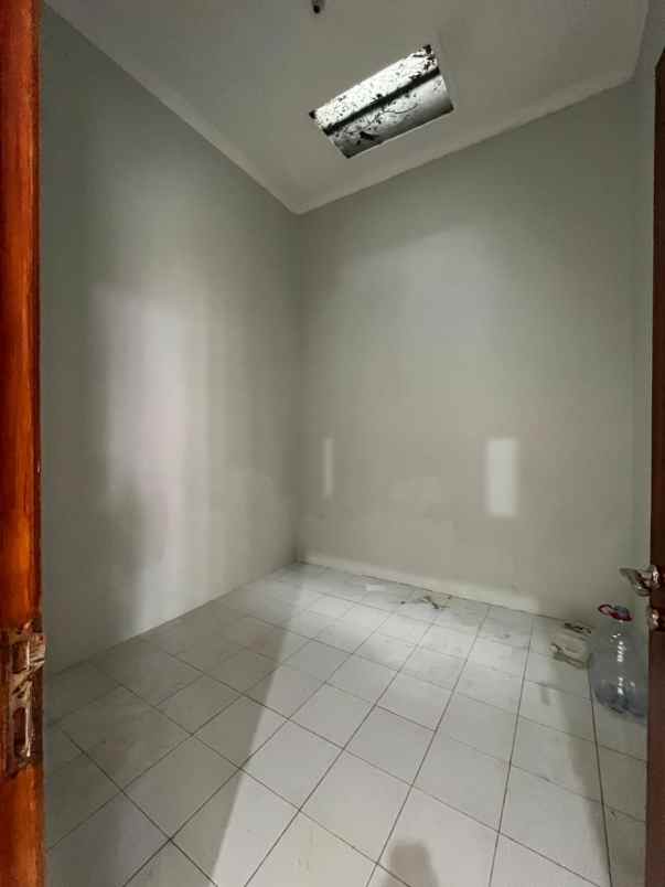 dijual rumah kapiworo sawojajar 2 malang