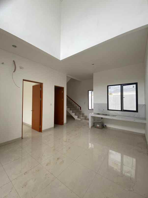 dijual rumah karanggan gunung putri bogor