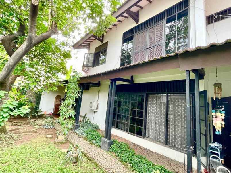 dijual rumah kayumas