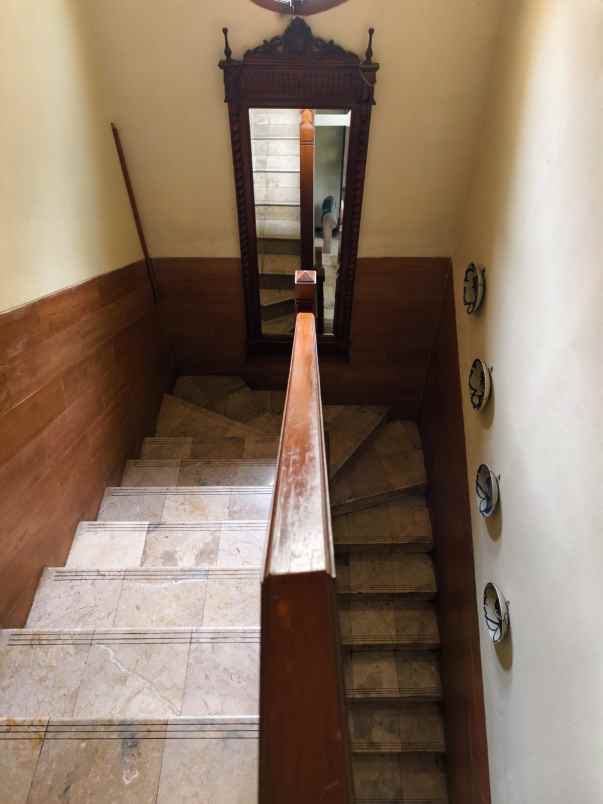 dijual rumah kebagusan