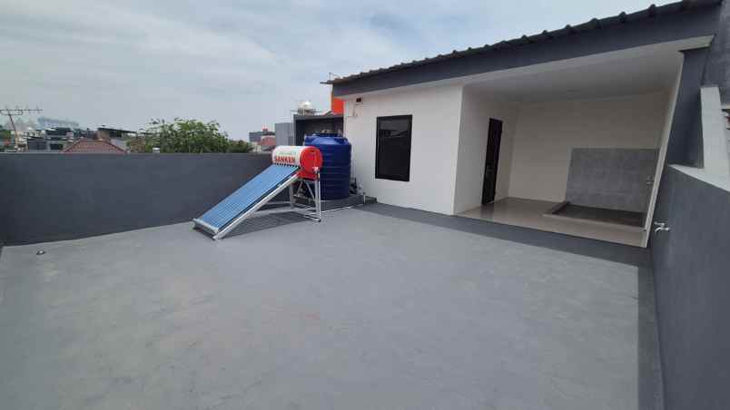 dijual rumah kelapa nias kelapa gading