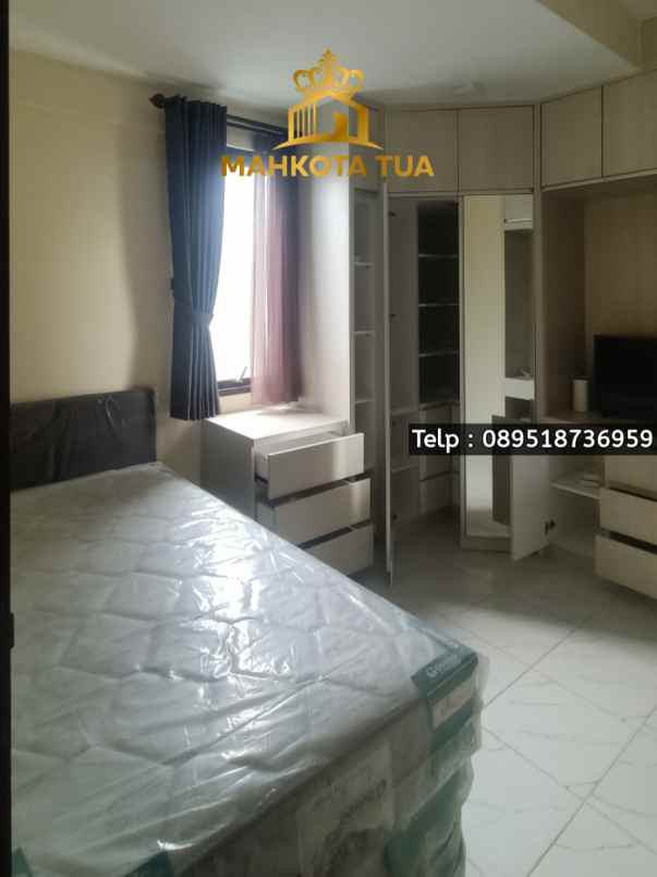 dijual rumah kemang