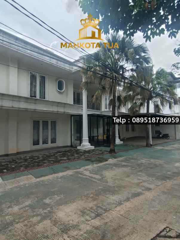 dijual rumah kemang
