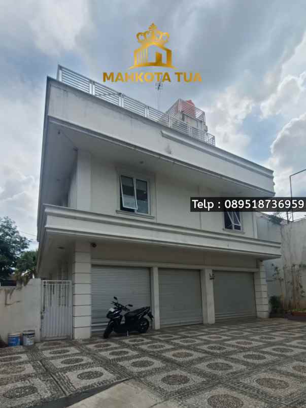 dijual rumah kemang