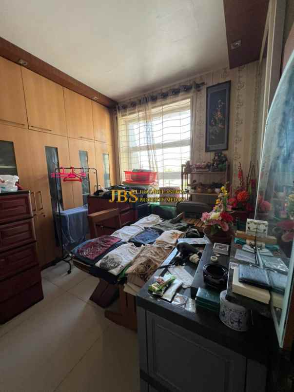 dijual rumah komplek cemara asri jalan