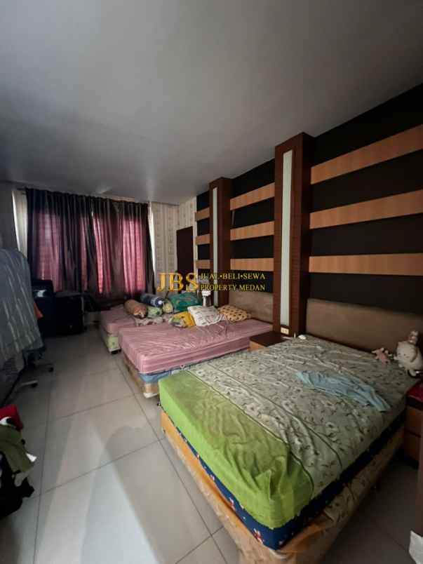 dijual rumah komplek cemara asri jalan