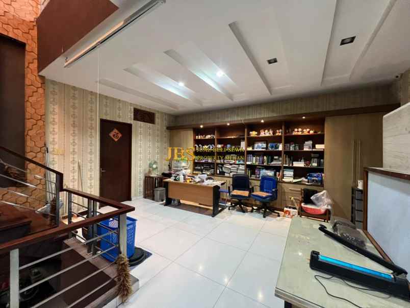 dijual rumah komplek cemara asri jalan