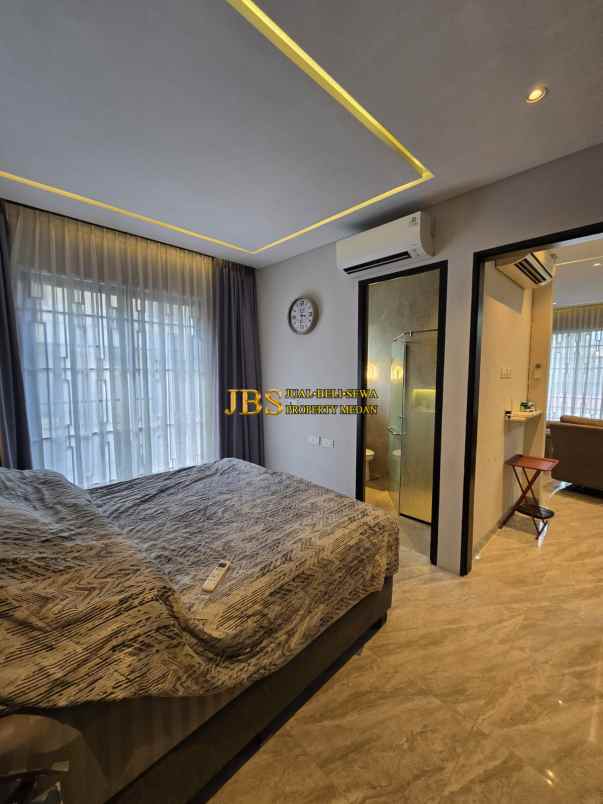 dijual rumah komplek damansara private