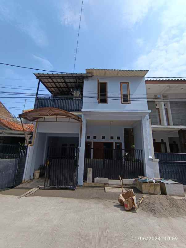 dijual rumah komplek gba 3 ciganitri