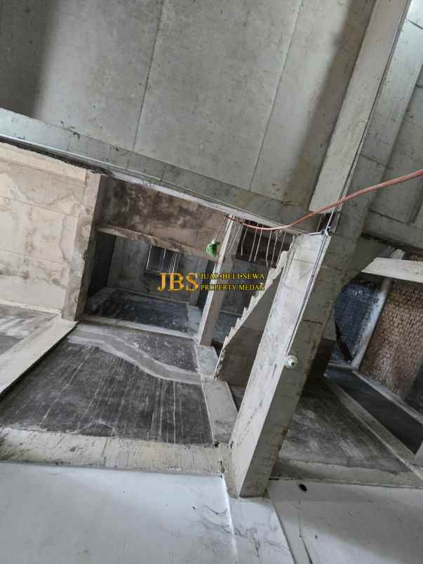 dijual rumah komplek grand cemara asri