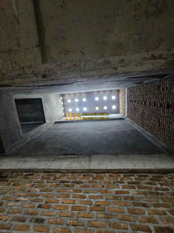 dijual rumah komplek grand cemara asri