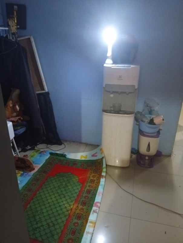 dijual rumah komplek grand imperial