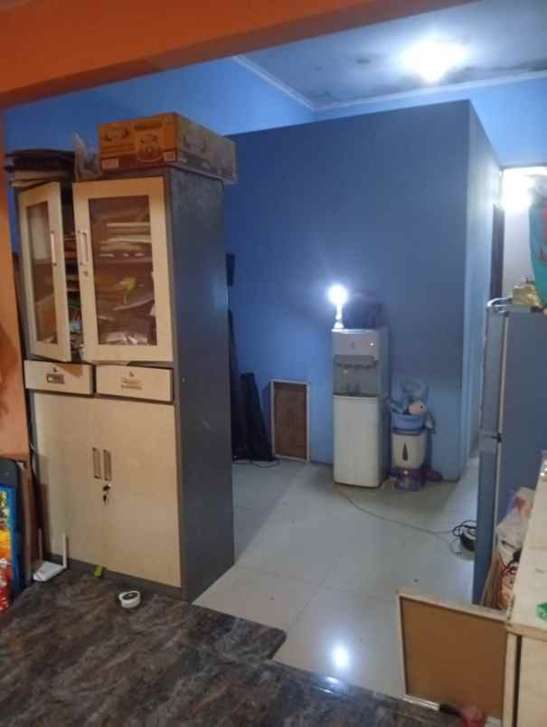 dijual rumah komplek grand imperial