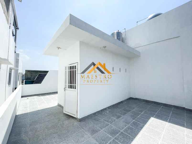 dijual rumah komplek icon estate jalan