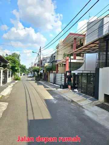 dijual rumah komplek pondok kelapa