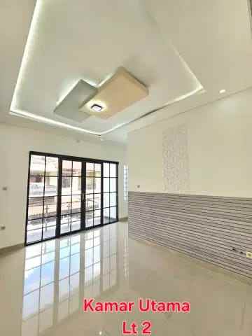 dijual rumah komplek pondok kelapa