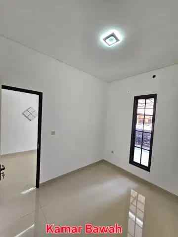 dijual rumah komplek pondok kelapa