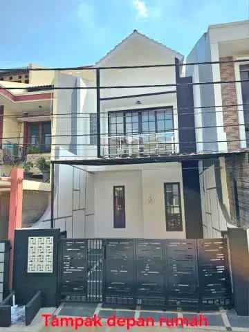 dijual rumah komplek pondok kelapa
