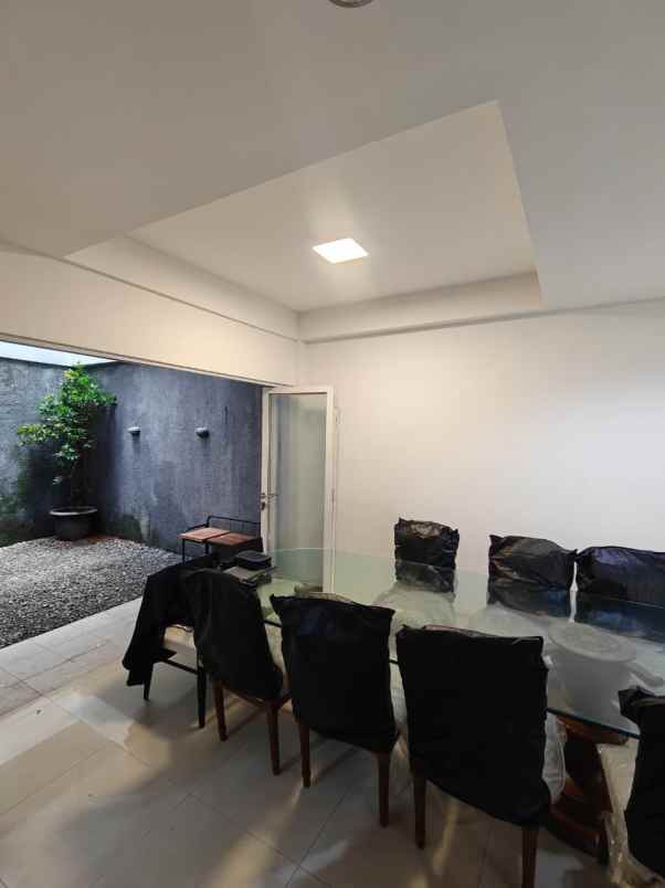 dijual rumah komplek ptb duren sawit