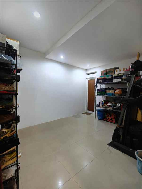 dijual rumah komplek ptb duren sawit