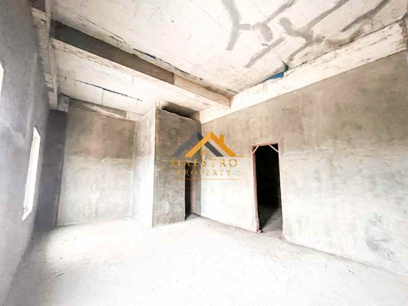 dijual rumah komplek villa jati mas