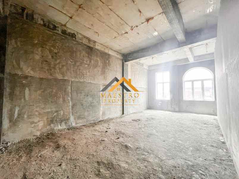 dijual rumah komplek villa jati mas