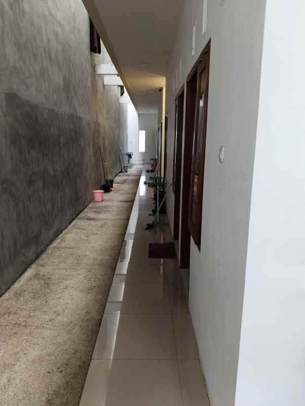 dijual rumah kost putri lokasi tlogomas kota malang