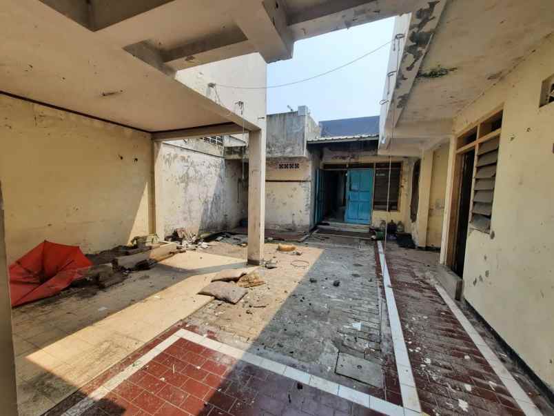 dijual rumah kutisari indah utara