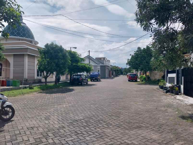 dijual rumah lokasi perumahan tasikmadu kota malang
