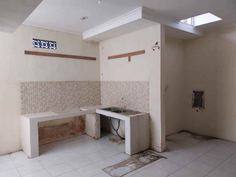 dijual rumah lokasi perumahan tasikmadu kota malang