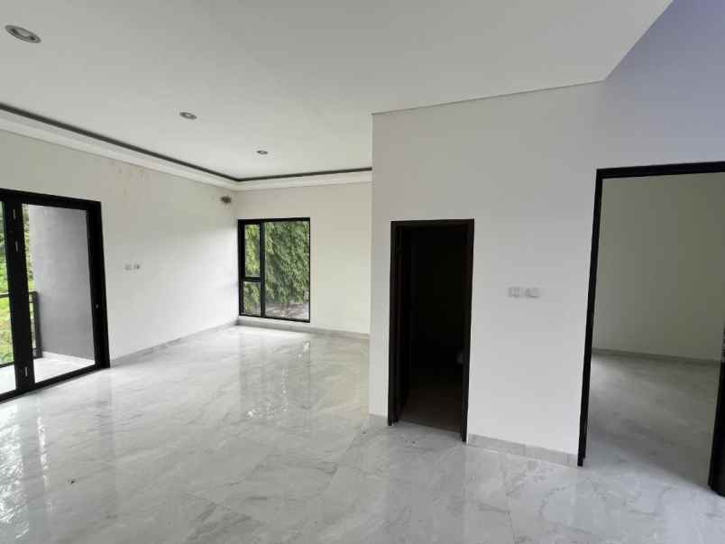 dijual rumah maguwoharjo