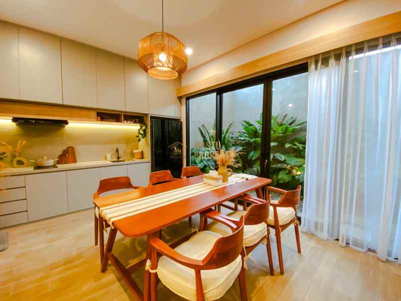 dijual rumah maguwoharjo kec depok kab