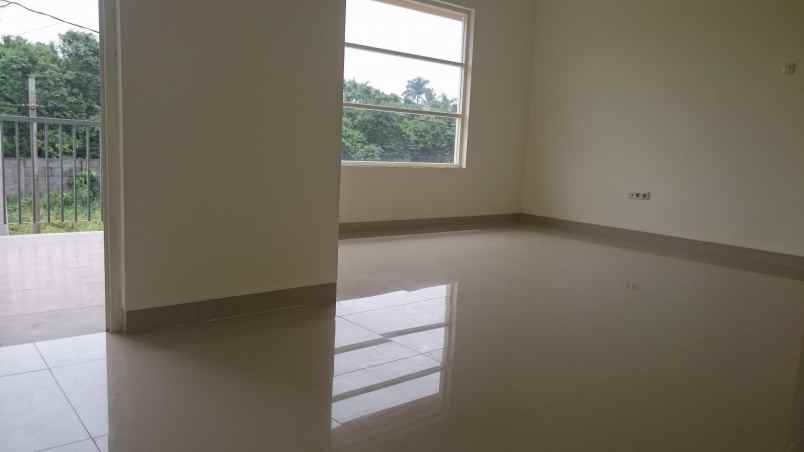 dijual rumah mampang hills