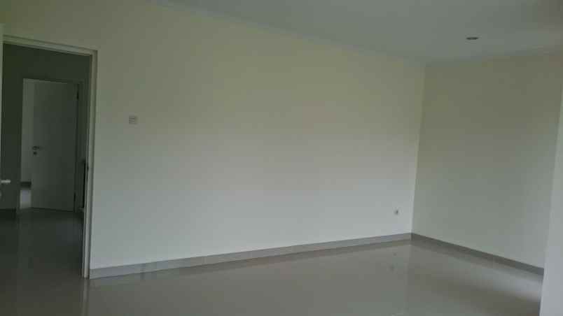 dijual rumah mampang hills