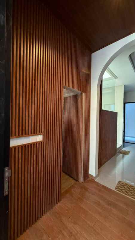 dijual rumah manyar indah manyar indah