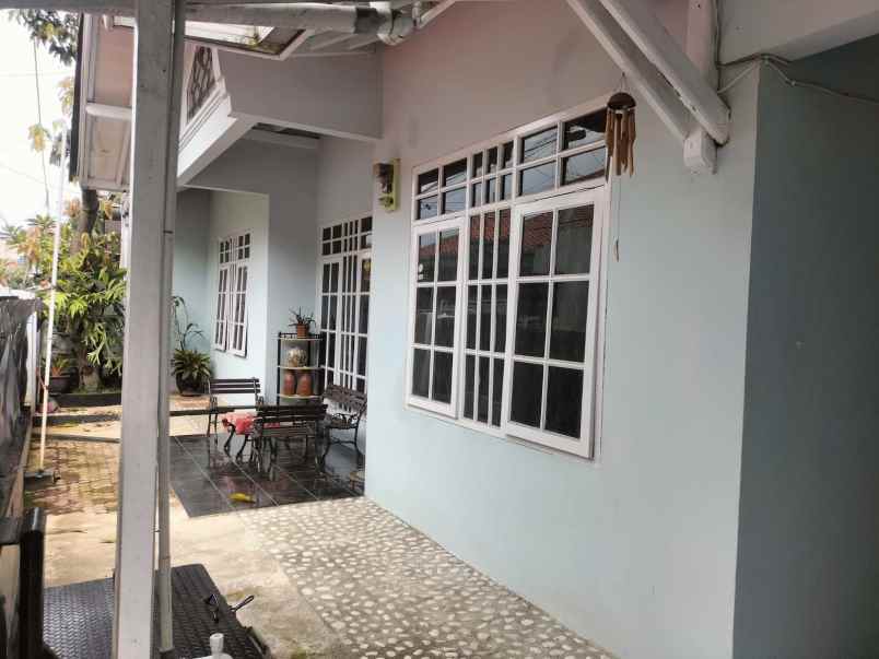 dijual rumah margahayu raya