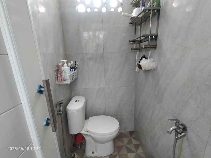 dijual rumah margahayu raya