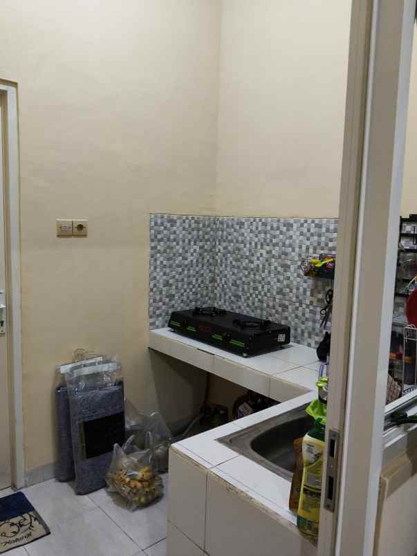 dijual rumah medokan ayu utara rungkut