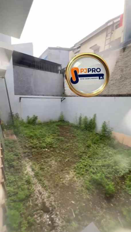 dijual rumah metland menteng