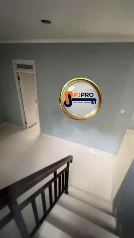 dijual rumah metland menteng