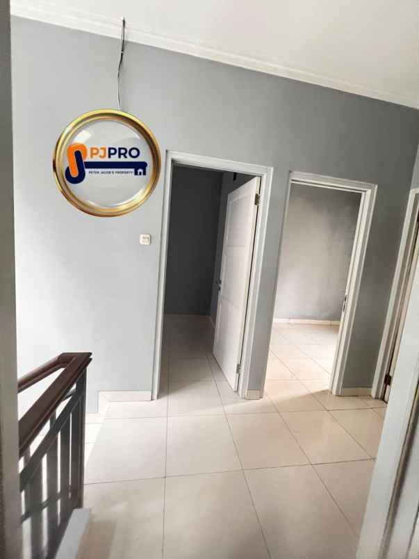 dijual rumah metland menteng