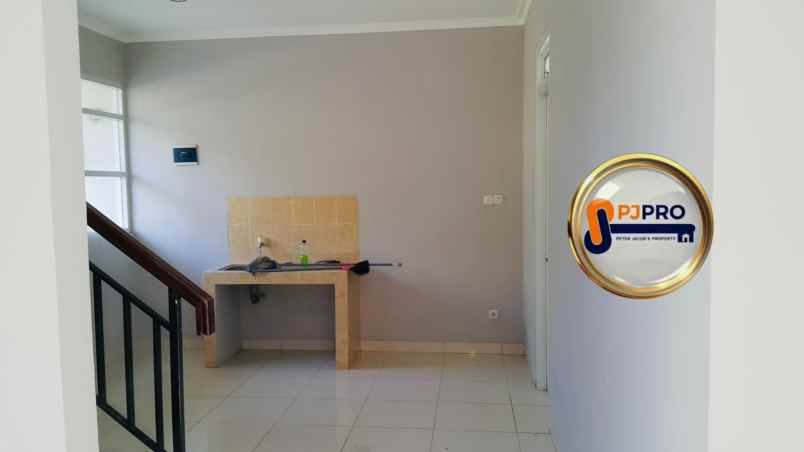 dijual rumah metland menteng
