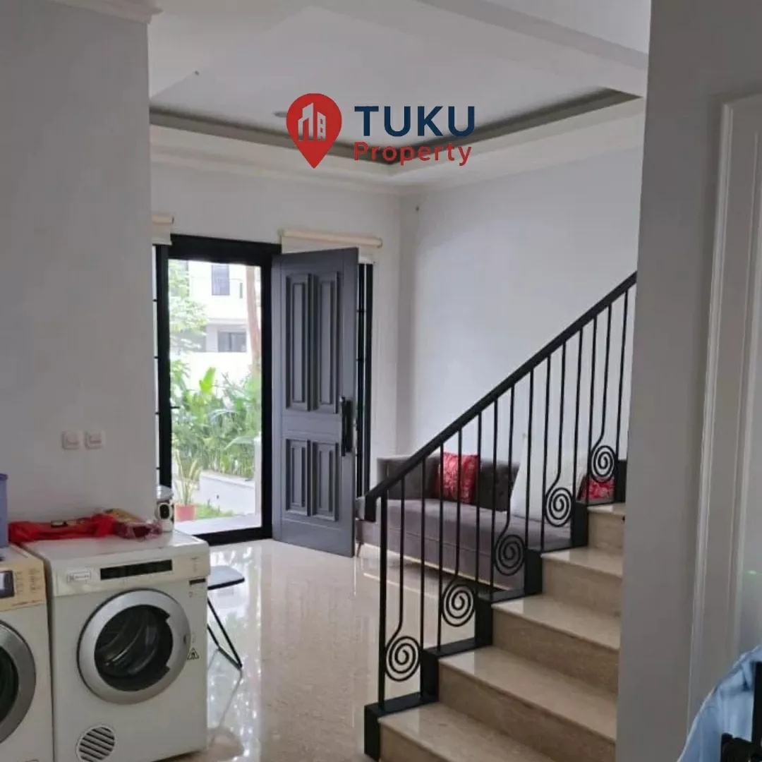 dijual rumah mewah di alam sutera winona